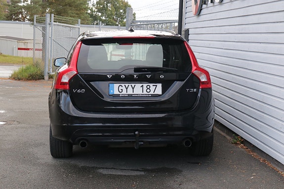 Volvo V60 9 of 11