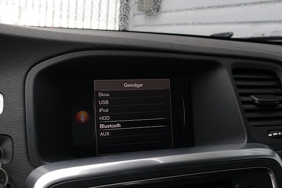 Volvo V60 8 of 11