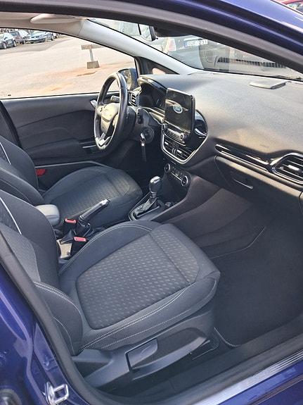 Ford Fiesta 13 of 20