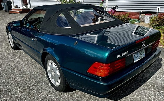 Mercedes-Benz SL500 2 of 14
