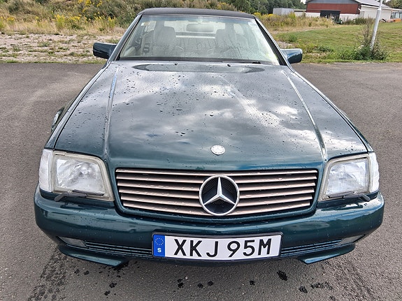Mercedes-Benz SL500 4 of 14