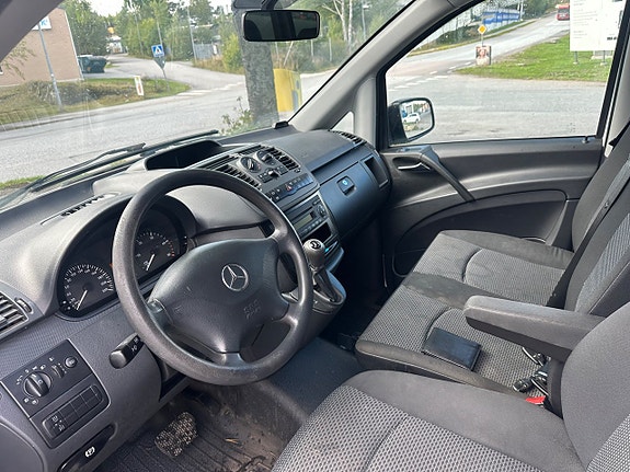Mercedes-Benz Vito 108 8 of 9