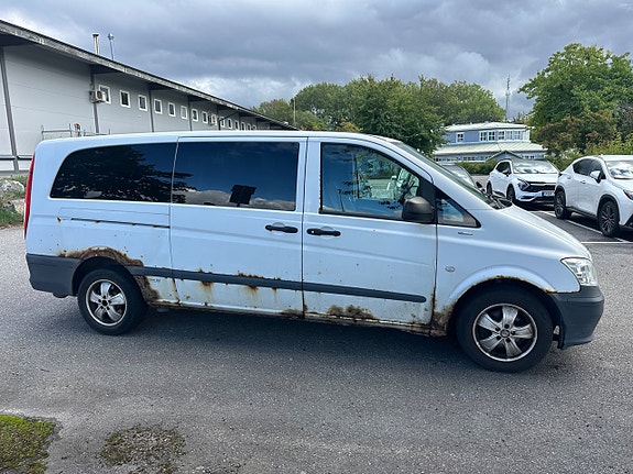 Mercedes-Benz Vito 108 4 of 9
