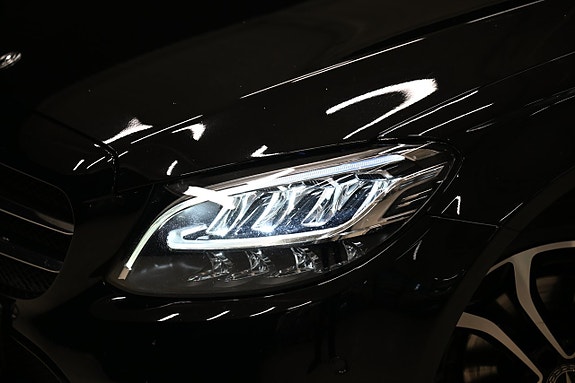 Mercedes-Benz C200 d 11 of 30