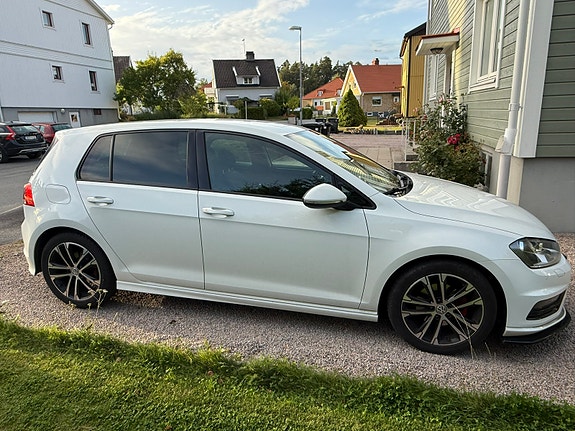 Volkswagen Golf VII 5 of 6