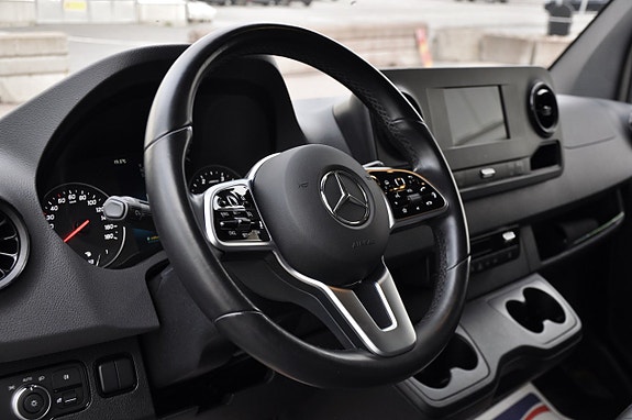 Mercedes-Benz Sprinter 317 7 of 13