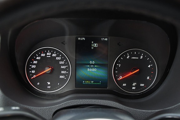 Mercedes-Benz Sprinter 317 8 of 13