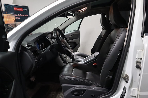 Volvo XC70 8 of 22