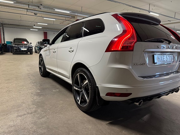 Volvo XC60 6 of 21