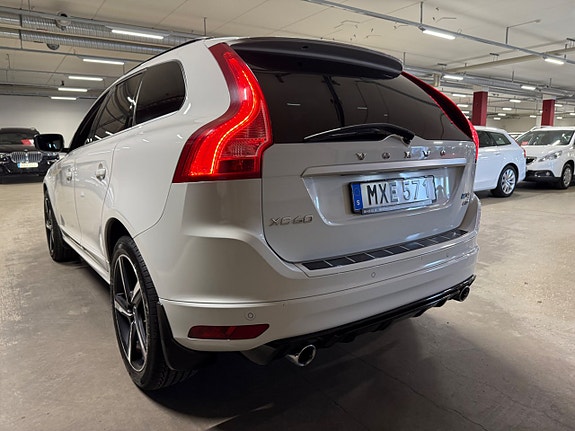 Volvo XC60 5 of 21
