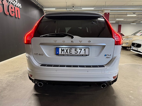 Volvo XC60 4 of 21