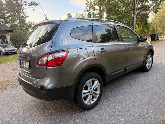 Nissan Qashqai+2 5 of 27