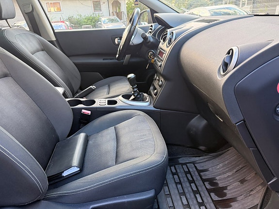 Nissan Qashqai+2 15 of 27