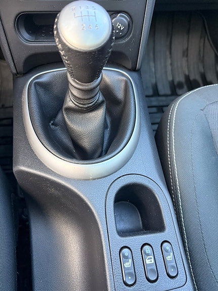 Nissan Qashqai+2 18 of 27
