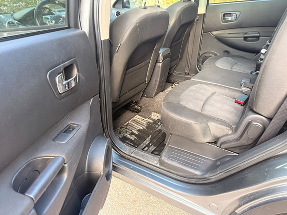 Nissan Qashqai+2 12 of 27