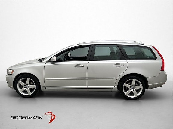 Volvo V50 4 of 27