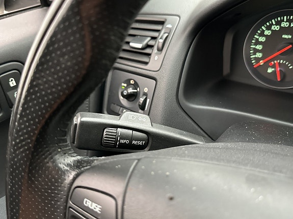Volvo V50 23 of 27