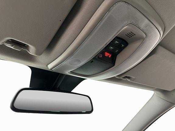 Volvo V50 24 of 27