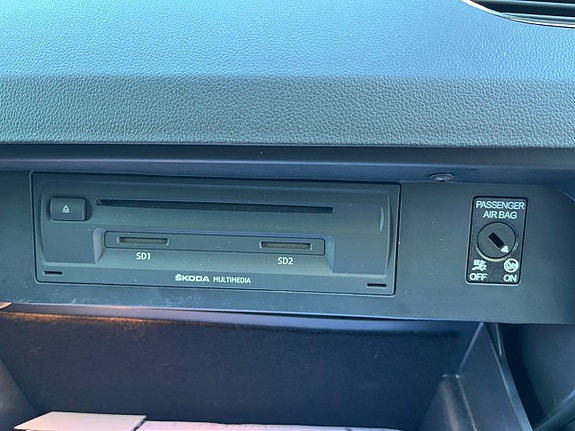 Skoda Octavia 11 of 27