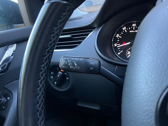 Skoda Octavia 14 of 27