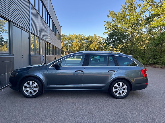 Skoda Octavia 8 of 27