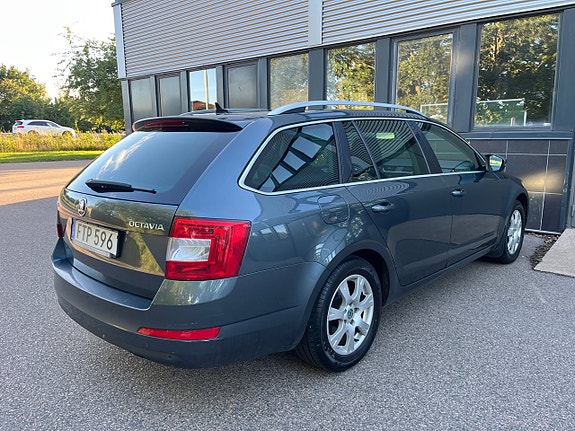 Skoda Octavia 4 of 27