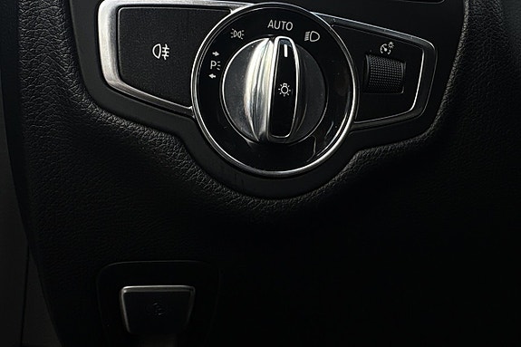 Mercedes-Benz C220 d 30 of 30