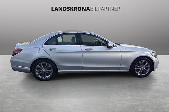 Mercedes-Benz C220 d 4 of 30