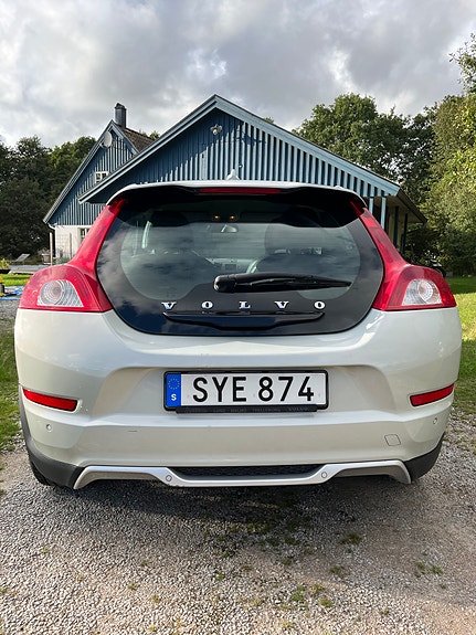 Volvo C30 3 of 6