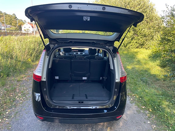 Renault Grand Scenic III 5 of 8