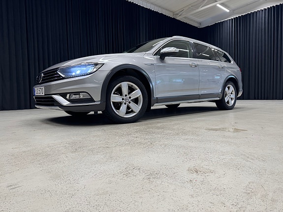 Volkswagen Passat Alltrack 21 of 22