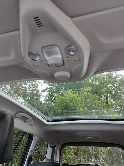 Citroen Grand C4 Picasso 14 of 14