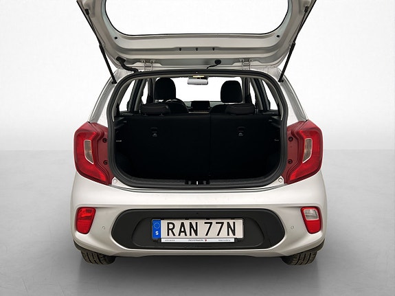 Kia Picanto 9 of 30