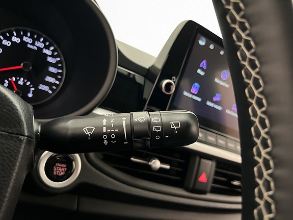 Kia Picanto 16 of 30