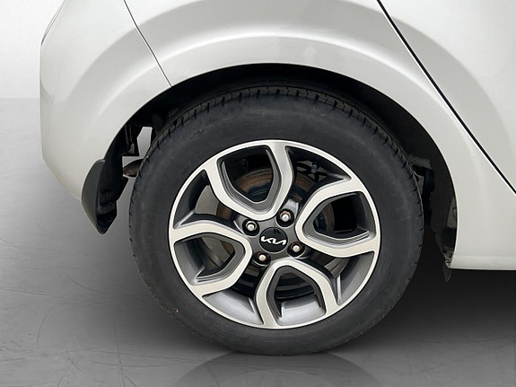 Kia Picanto 30 of 30