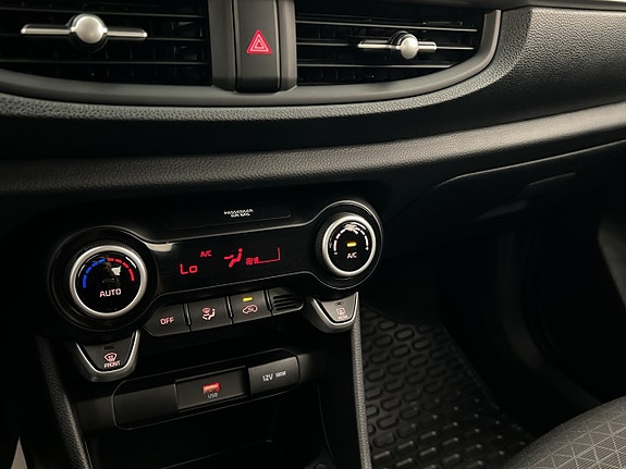 Kia Picanto 23 of 30