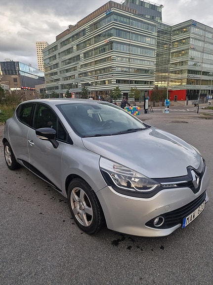 Renault Clio 5 of 12