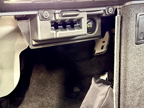 BMW 320d 15 of 16