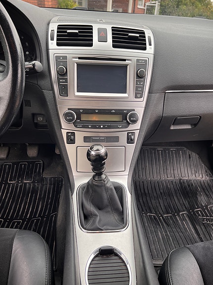 Toyota Avensis 5 of 11