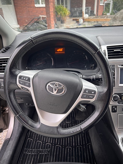 Toyota Avensis 6 of 11