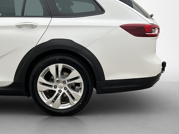 Opel Insignia Country Tourer 30 of 30