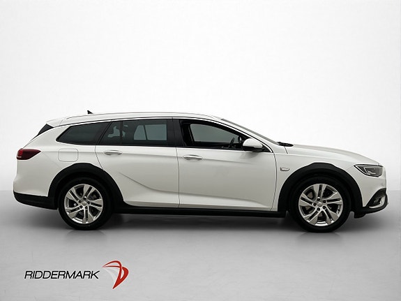 Opel Insignia Country Tourer 4 of 30