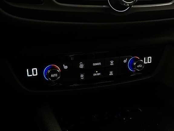 Opel Insignia Country Tourer 22 of 30