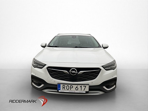 Opel Insignia Country Tourer 2 of 30
