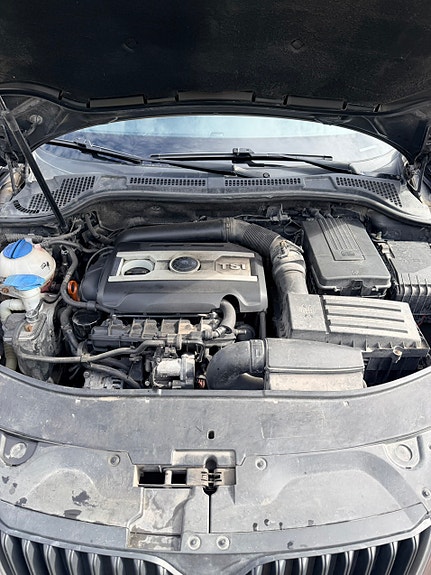 Skoda Superb 12 of 14