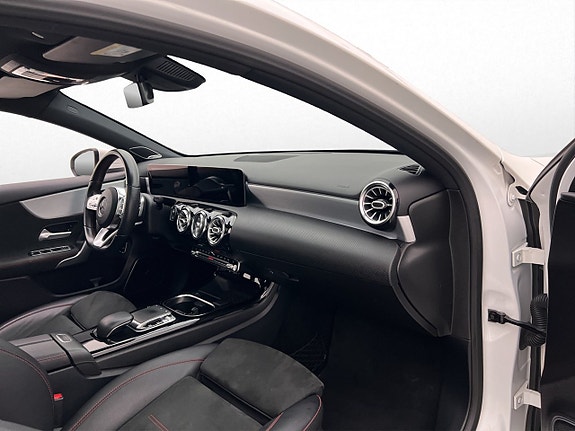 Mercedes-Benz A180 d 13 of 30