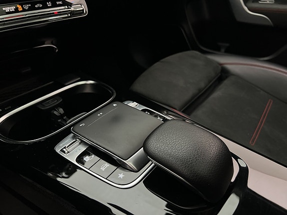 Mercedes-Benz A180 d 25 of 30