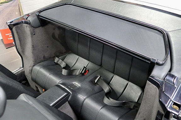 Mercedes-Benz SL500 18 of 20