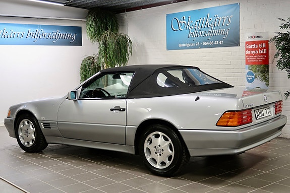 Mercedes-Benz SL500 6 of 20