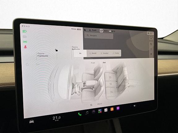 Tesla Model Y 22 of 30